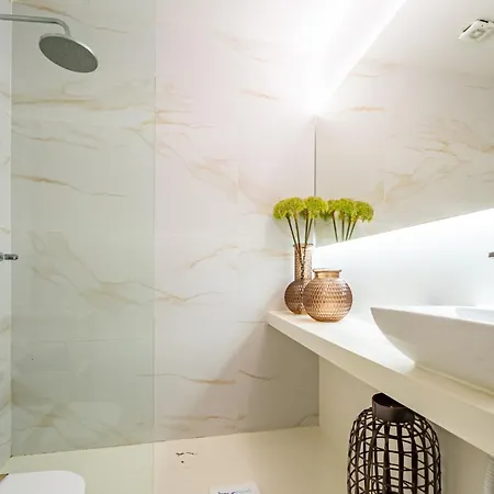 Brittos Lapa In Center