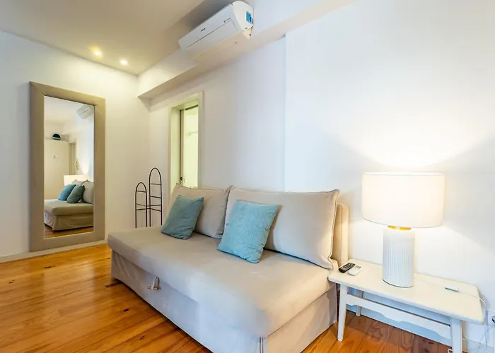 Brittos Lapa In Center Porto