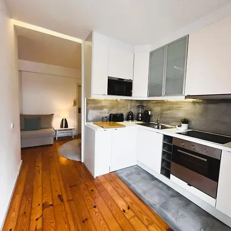 아파트 Brittos Lapa In Center *